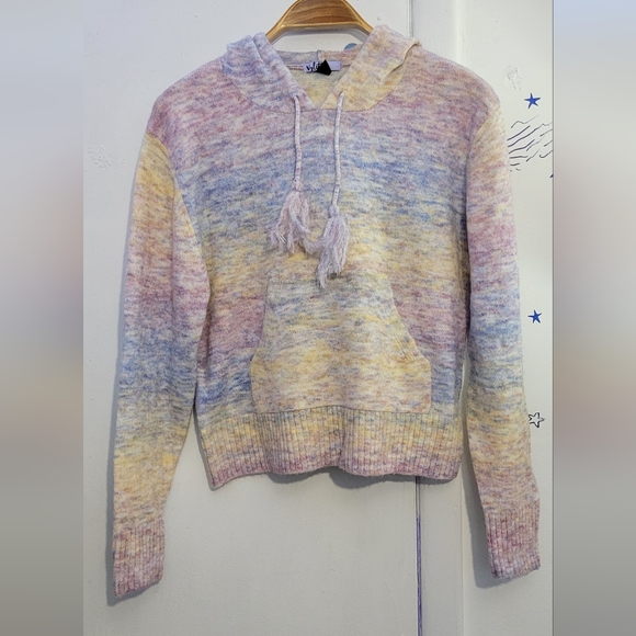 vylette Sweaters - NEW Vylette Complete Set Top and Bottom Size Medium Both